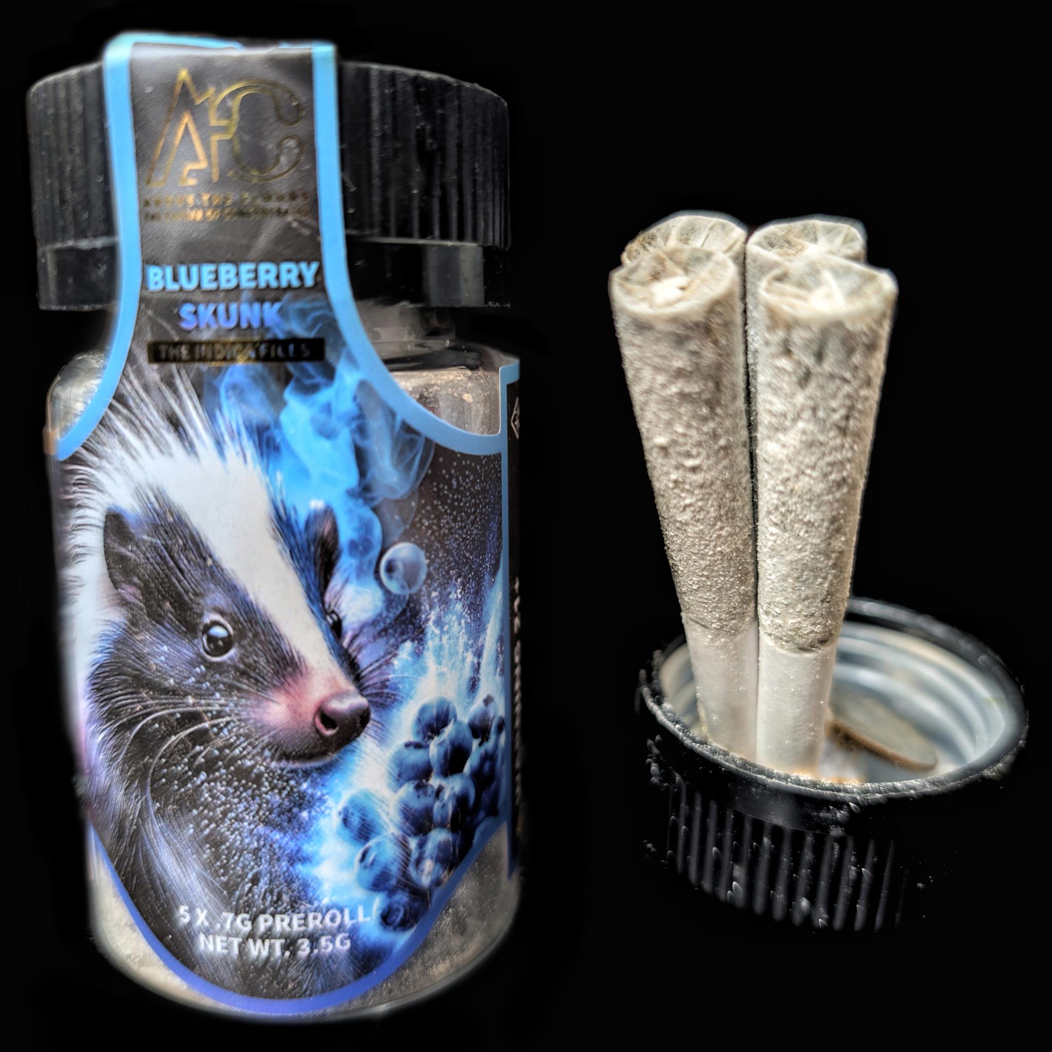 Solventless mini cloud cones coated with THCa diamonds. (5 per jar) – Blueberry Skunk